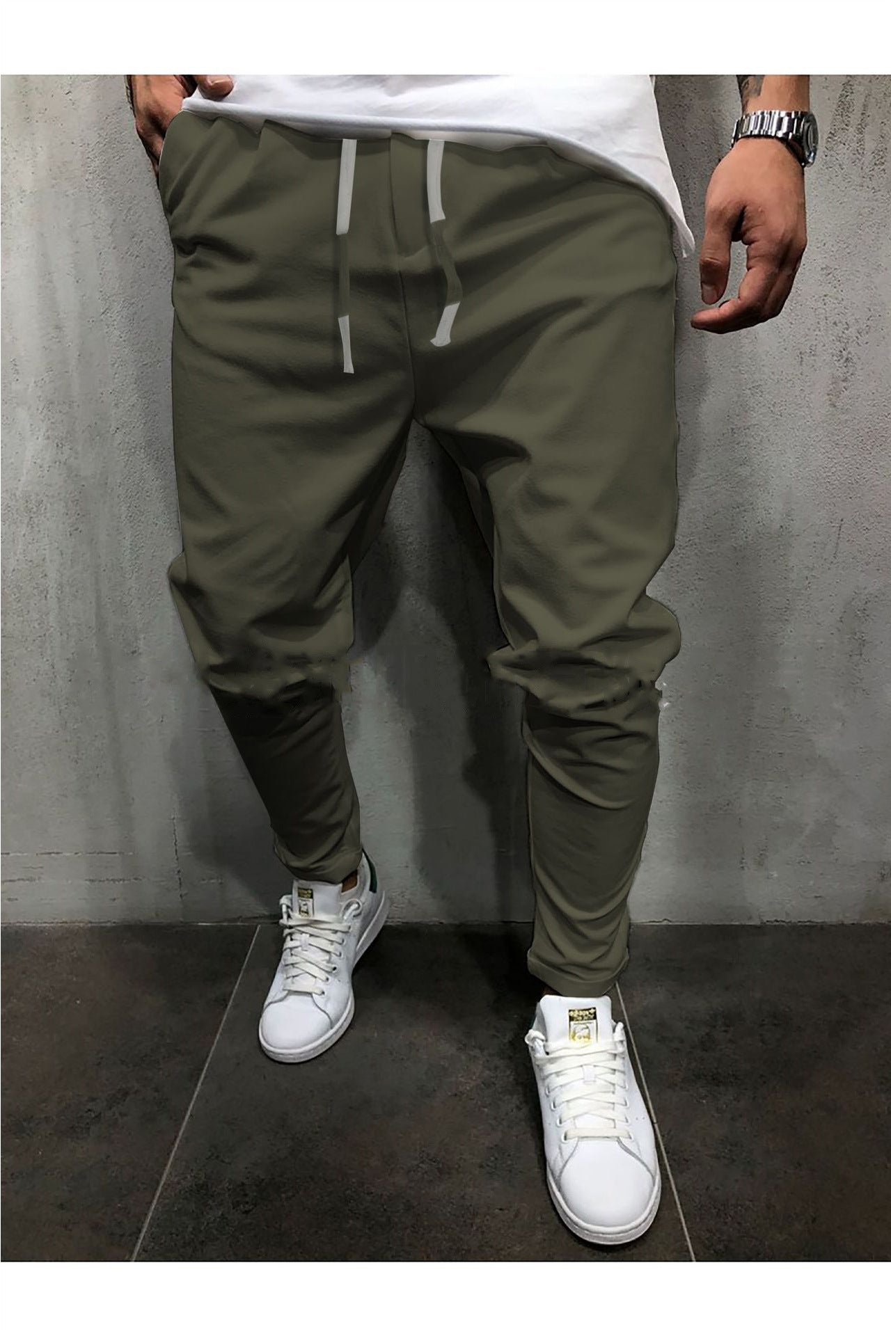 Pantalon court uni pour homme avec bande élastique